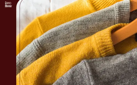 Maglioni gialli e grigi, uno più morbido dell'altro, per capire la differenza tra lana e cashmere.