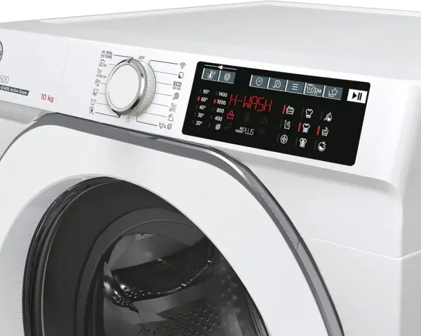 Lavatrice Hoover H-Wash 500 con display digitale che mostra i numerosi programmi di lavaggio disponibili, tra cui Eco e Total Care.