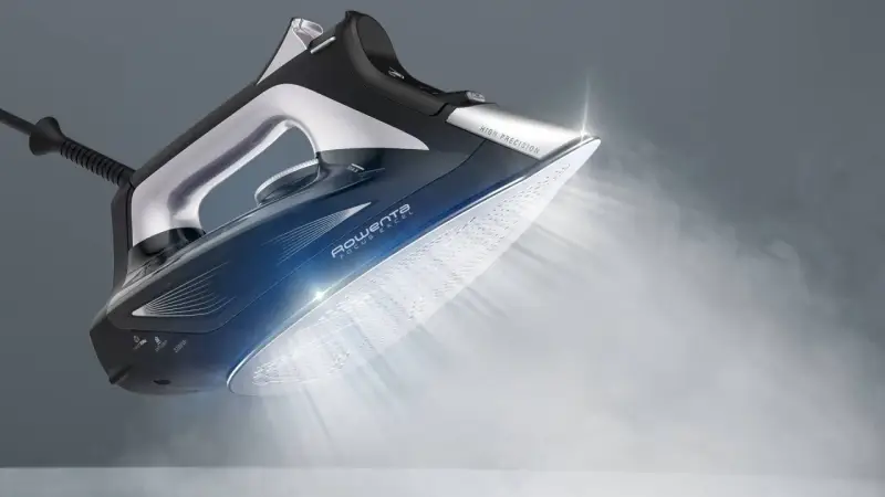 Ferro da stiro Rowenta Focus Excel da 2700W, per capire un buon ferro da stiro quanti watt deve avere, guarda la sua potenza.